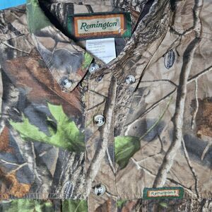 Remington RealTree Hardwoods Camo Button Shirt Men's Vented Roll Tab